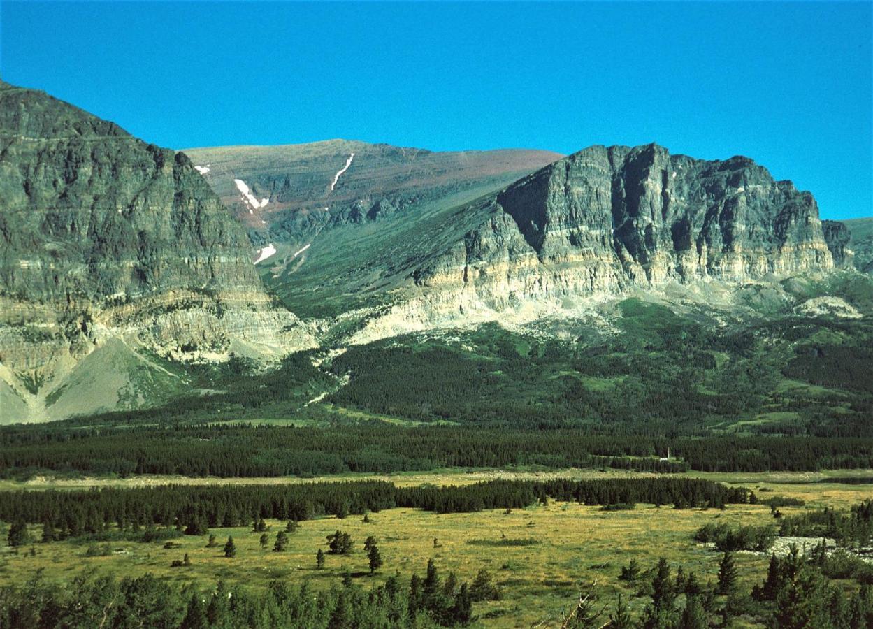 East Glacier Motel & Cabins East Glacier Park Village Exteriör bild